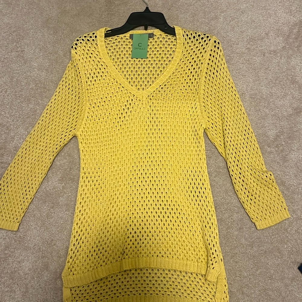 Capsule boutique sweater